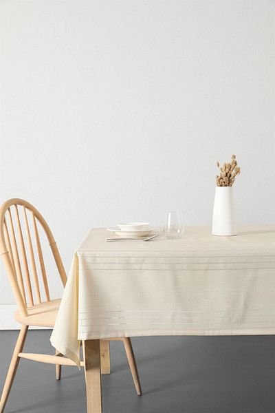 FAVORA Fata de masa rezistenta la pete Azalea 160x220 - Bej