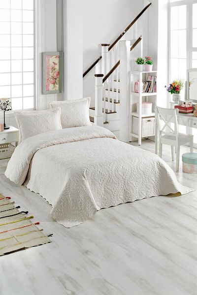 FAVORA Coverlet Ivy Double Plain Color Bedspread Set - Cream