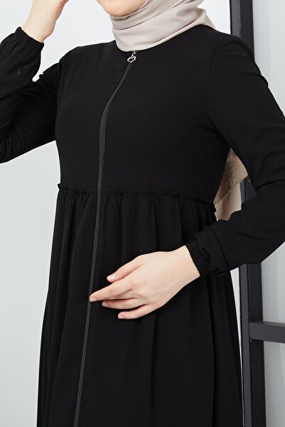 hafsamina Büzgü Detaylı Siyah Ferace