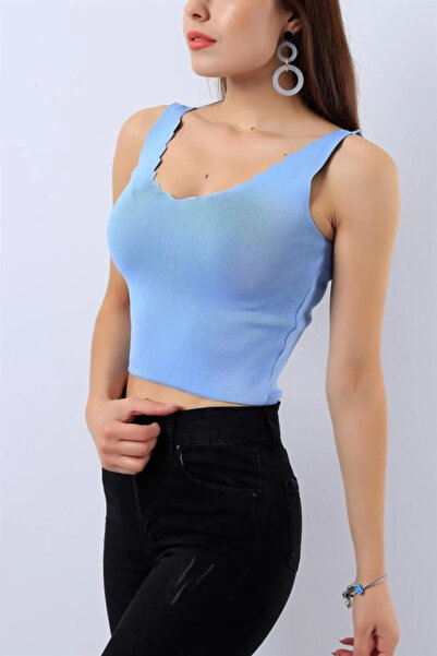 Trade Bazaar Women's Ladder Collar Crop Knitwear Blouse
