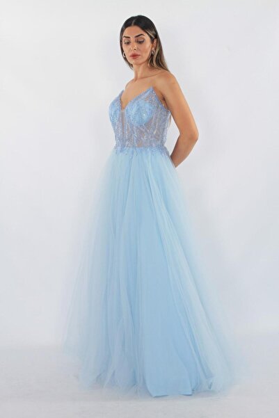 aşkın göksu Mavi Straplez Yaka Göğüs Taşlı Tül Kabarık Etekli Kadın Abiye