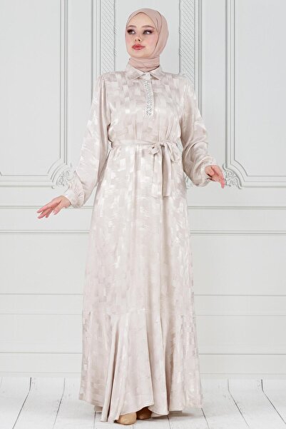 Sevitli Μπεζ σατέν βραδινό φόρεμα - γιακάς και πέτρινη λεπτομέρεια