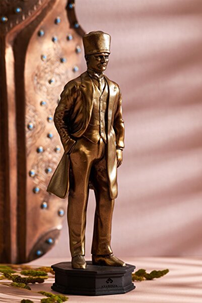 Anadolia Kalpaklı Atatürk Mermerit Heykel