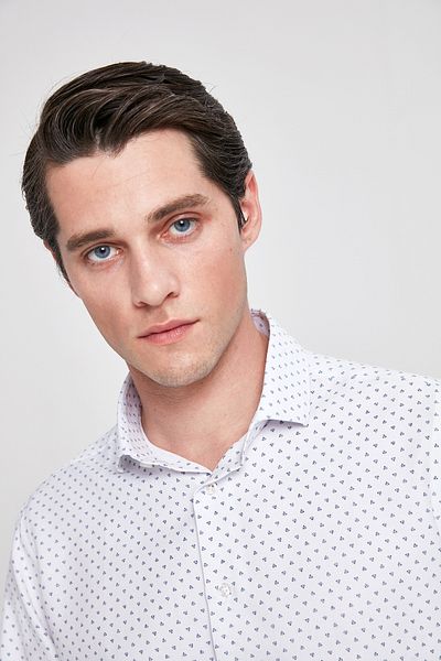 Twn Slim Fit Λευκό εμπριμέ εύκολο σιδερένιο πουκάμισο