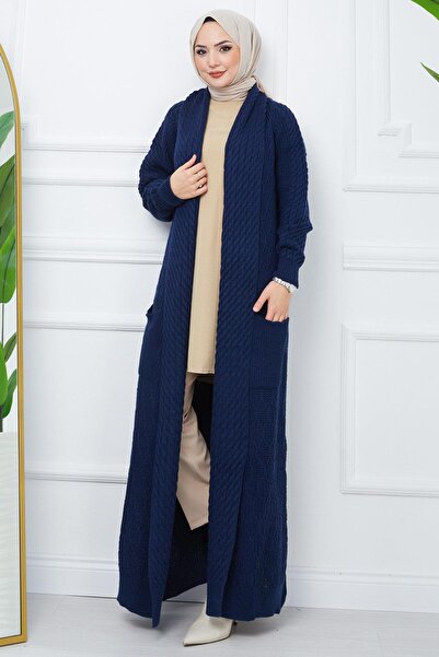 hafsamina سترة تريكو كاجوال بياقة شال باللون الأزرق الداكن HM2248