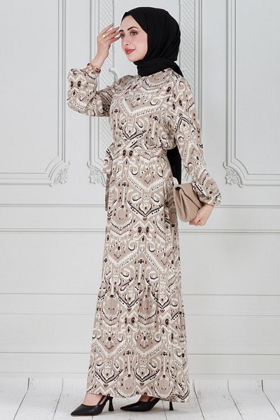 Sevitli Rochie din viscoză din nurcă - model cu motive și design cu centură în talie