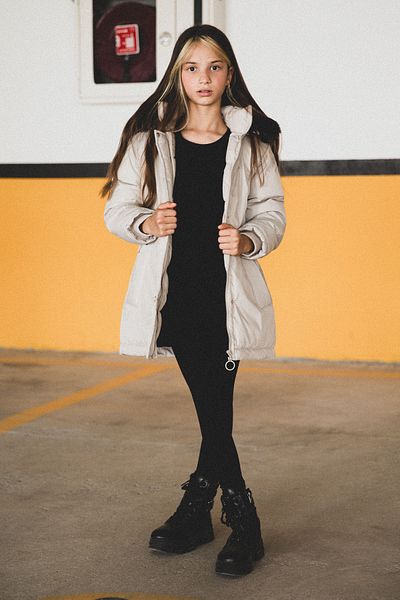 Cansın Mini Beige Fur Lined Removable Hooded Girl's Coat 19056