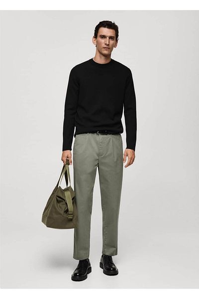 MANGO Man Gewöhnlicher Schnitt Mittlere Dicke Trikot Pullover