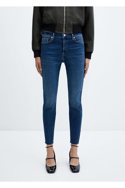 MANGO Woman Skinny-Jeans mit verkürzter Länge