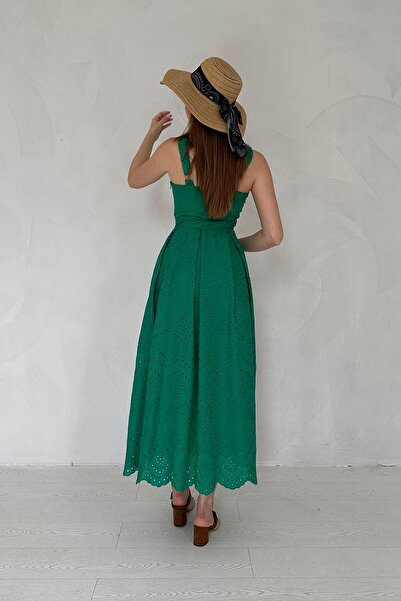 Elbee Fashion Woman Φόρεμα Brode με κρεμαστή συσκευή