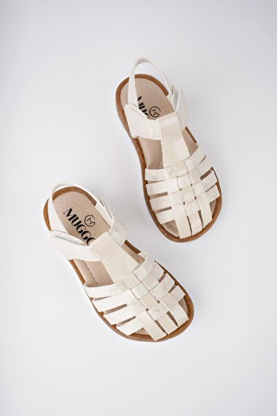 MUGGO Rapunzel Daily Orthopedic Light Sole Velcro Girls Sandals