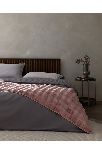 Madame Coco Wissale Bed End Runner
