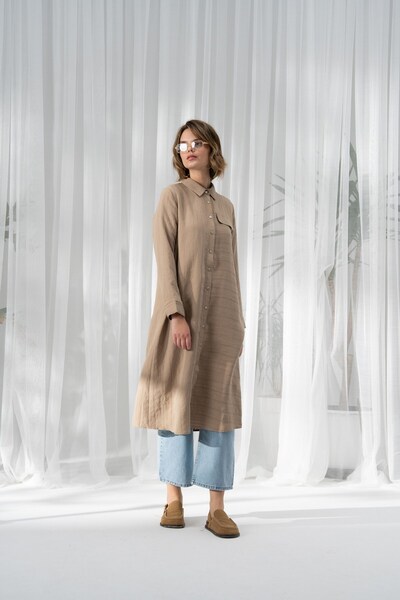 QANU Πουκάμισο με αγκράφα σε χρώμα βιζόν