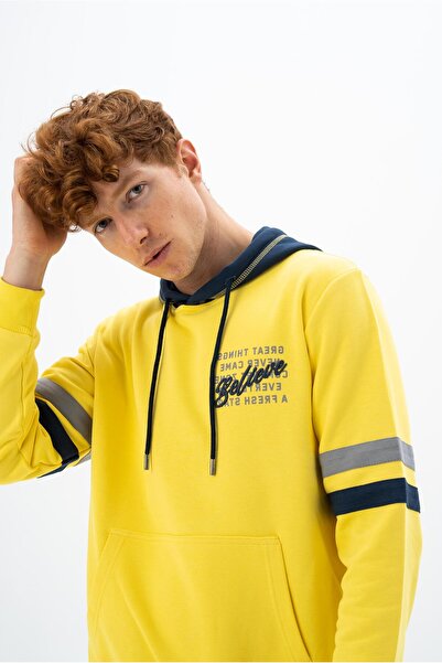 Arma Чоловічий жовтий світшот з кишенями Regular Fit K26254926201