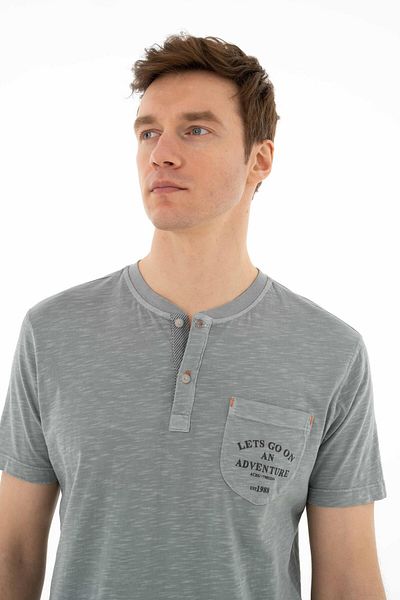 Arma Tricou albastru pentru bărbați, cu croială normală, cu vopsire în bucăți, cu gâtul turn, Y 25344490001