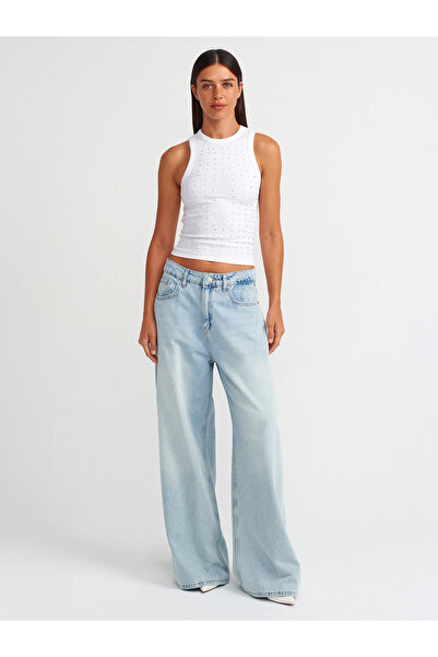 Dilvin 20921 Stone and Pearl Detailed Tank Top-White