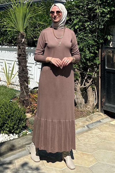 Rabia Şamlı Πλεκτό φόρεμα Milky Brown Dream