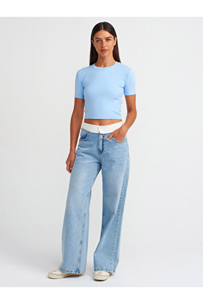 Dilvin 30124 Μοντέλο - Μπλουζάκι Crop Light Blue