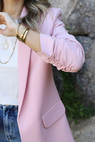 bytugcekaya Μπλέιζερ σε πούδρα - με ανοιχτό μανίκι και λεπτομέρεια με κορδόνι