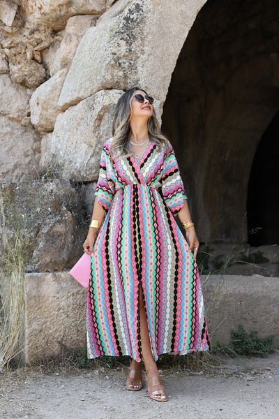 bytugcekaya Rochie roz cu mânecă liliac și detaliu cu fantă