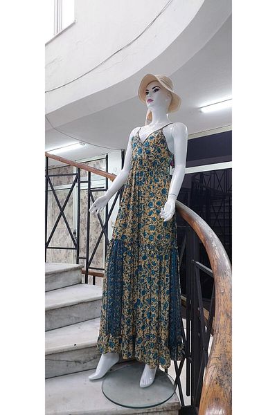 EREN STYLE Κομψό μπλε μεταξωτό φόρεμα με λουράκι που κρατά δροσερό