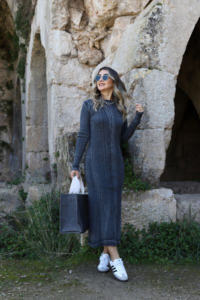 bytugcekaya Rochie antracit spalat cu acid