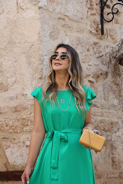 bytugcekaya Πράσινο φόρεμα με βολάν - βολάν στους ώμους