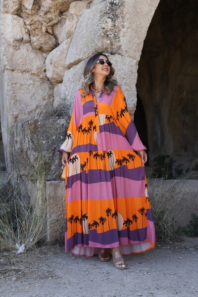 bytugcekaya فستان كاجوال منقوش باللون البرتقالي الاستوائي