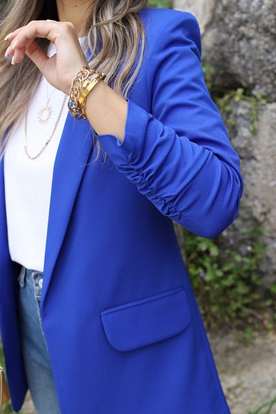 bytugcekaya Blazer cu mâneci Saks cu detaliu cu șnur