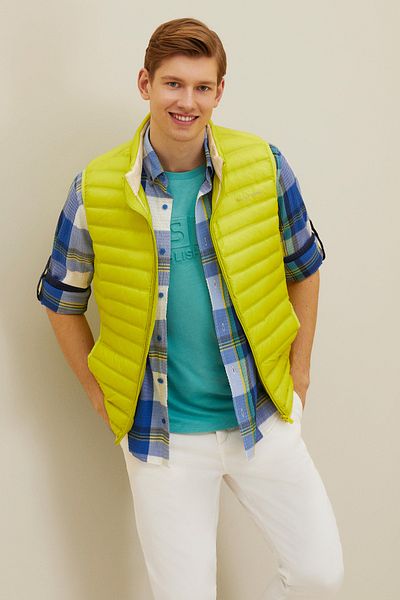 U.S. Polo Assn. Men's Neon Yellow Vest 50264543 -Vr168