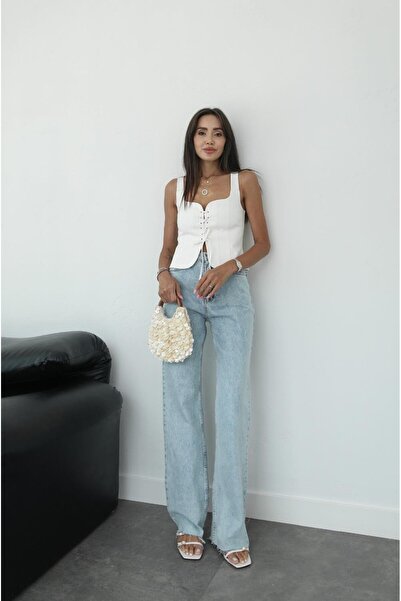 Havoş Λευκή μπλούζα με λαιμόκοψη Sweetheart - Μπροστινή λεπτομέρεια δεσίματος