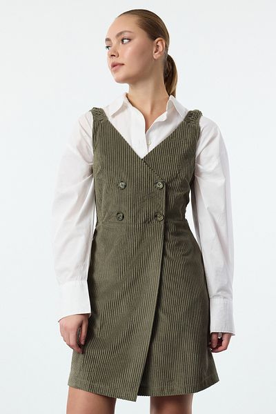 Trendyol Collection Khaki pántos Gilet bársony mini szőtt ruha TWOAW25EL00374