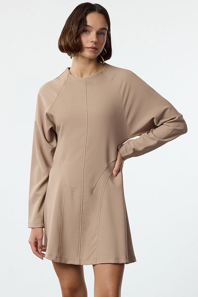 Trendyol Collection Λεπτομερές μίνι υφαντό φόρεμα με ραφές Mink A-line TWOAW25EL00124