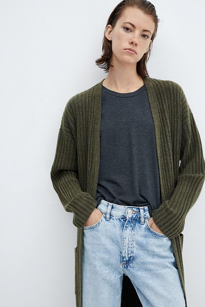 MANGO Woman Kardigan z kieszenią naszywaną