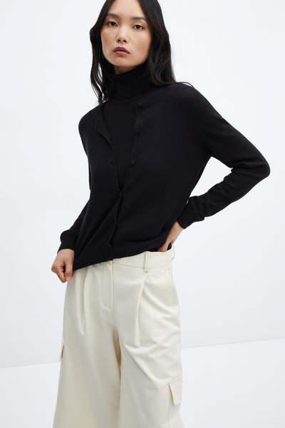 MANGO Geknöpfter, bequem geschnittener Cardigan aus Baumwolle