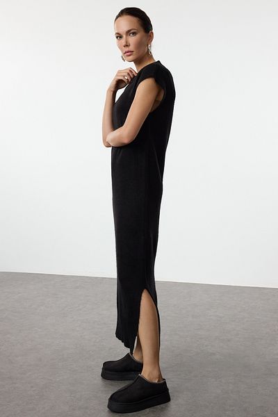 Trendyol Collection Μαλακή υφή Μαύρο Maxi Knitwear Gilet Φόρεμα - Λεπτομέρεια με σκίσιμο TWOAW25EL00022