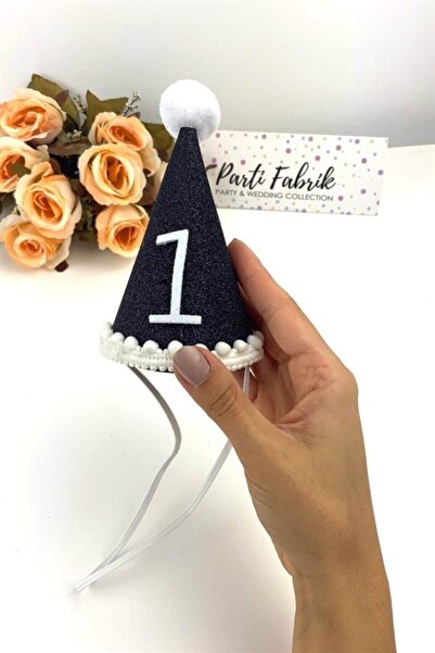 Partifabrik Μαύρο Μίνι Καπέλο Πομπομ με Ασημί λάμψη 1 έτους