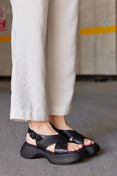 NILUFARR Aisha Black Genuine Leather Women's Sandals