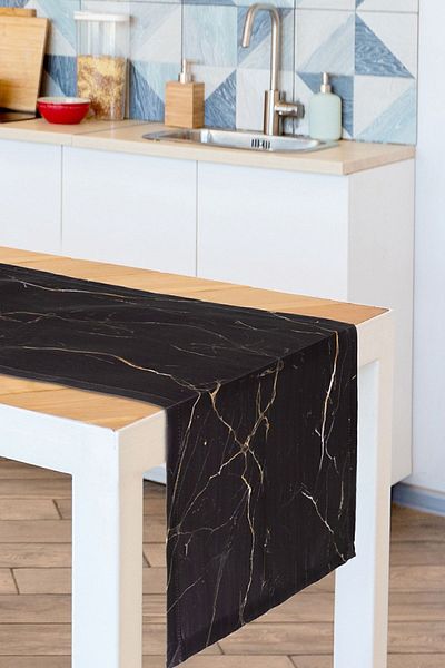 GULHANILE Marble Pattern Satin Runner
