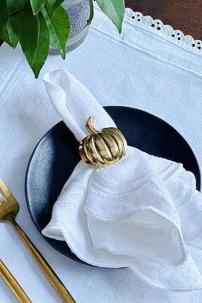 Arma House 6-Piece Luxury Pumpkin Gold Napkin Ring