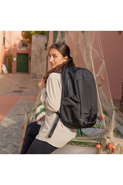 XD Design Bobby Explore Sırt Çantası Suya Dayanıklı Hırsızlık Önleyici Tasarım 30 L