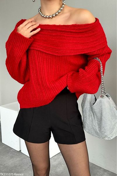 pomelo Tk 231075   Women's Red Off-Shoulder Folded Sweater