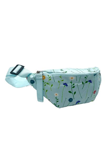 Differ Studio Baby Blue Flower Pattern Waist Bag/Waterproof Fabric/unisex/large Inner Volume