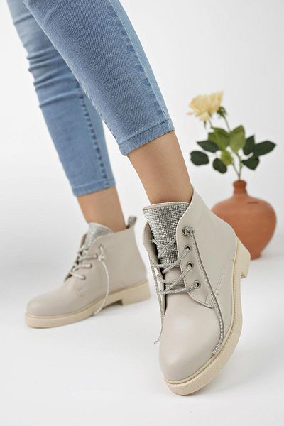 MUGGO Spark Guaranteed Stoned Lace Up Women's Boots