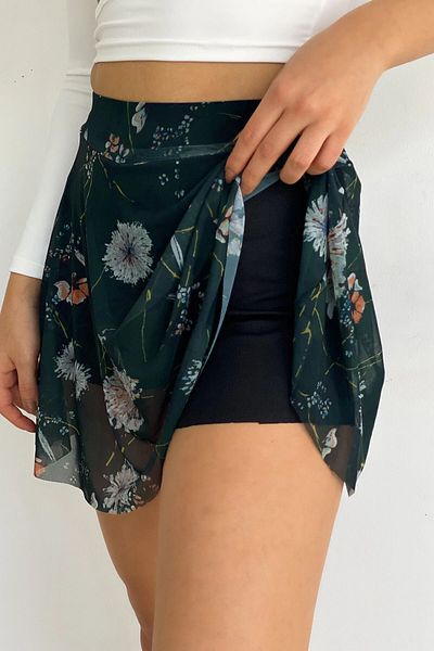 bacc Women's Khaki Patterned Crinkle Shorts Skirt Bcdf- 234601