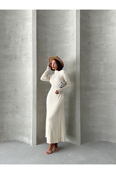 BEJNA Ecru Maxi úpletové šaty – zvonová sukně, stojáček