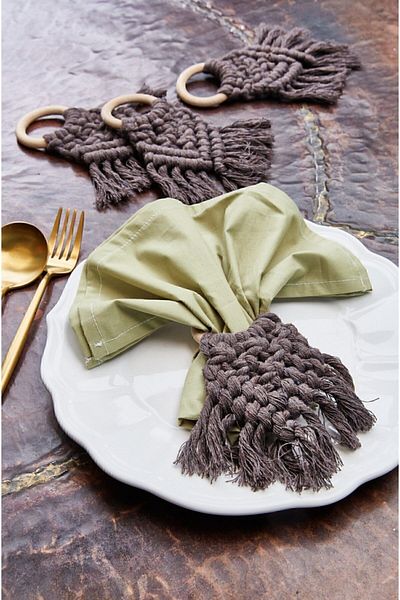 Arma House 4-Piece Smoked Hand Embroidered Macrame Napkin Ring