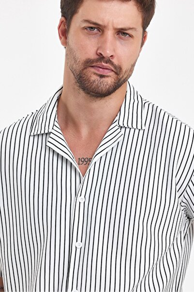 THE RULE White Striped Oversize Summer Shirt - Short Sleeve, Comfortable Fit