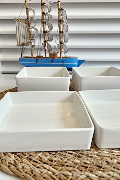 GULHANILE 4-Piece Porcelain Breakfast Serving Set