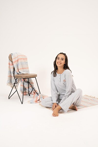 Estiva Winter Floral Embroidered Button Collar Pajamas Set